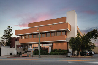 2600 S El Camino Real, San Mateo, CA for rent Building Photo- Image 1 of 52