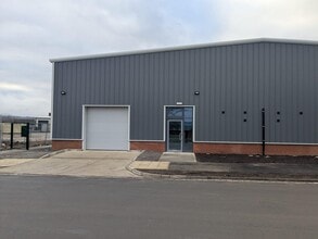 Westerby Rd, Middlesbrough to rent Building Photo- Image 1 of 5