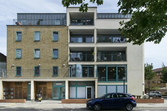 3-5 Dunston Rd, London for rent Building Photo- Image 1 of 13