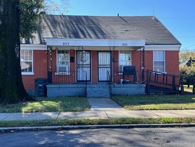 975 Marble Ave, Memphis, TN for sale - Primary Photo - Image 1 of 1