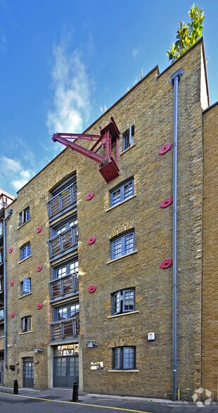 29 Bermondsey Wall W, London for sale - Primary Photo - Image 1 of 1