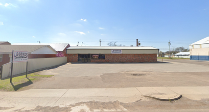 901 E St, Snyder, OK for sale Primary Photo- Image 1 of 18