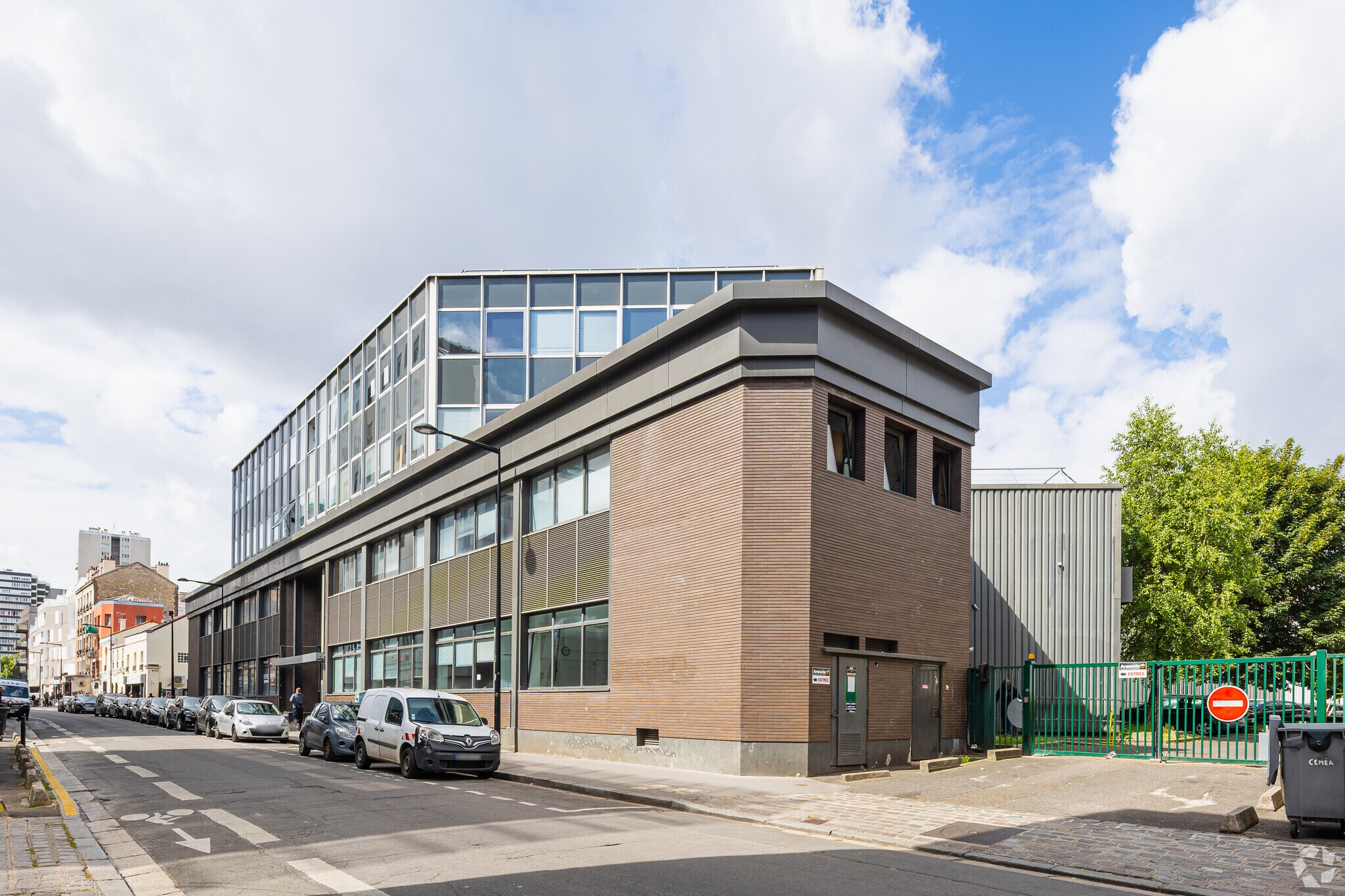 65-67 Rue Des Cités, Aubervilliers to rent Primary Photo- Image 1 of 4