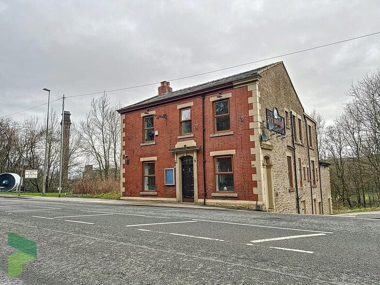 253 Bolton Rd, Darwen for sale - Building Photo - Image 1 of 1