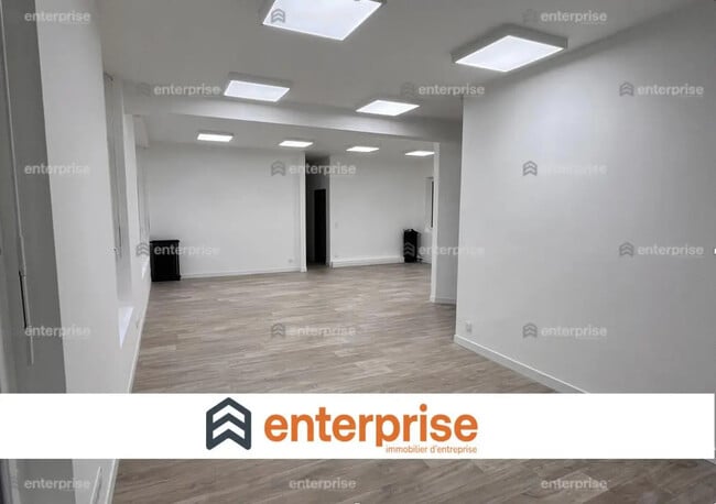 Location Bureaux 116 m²