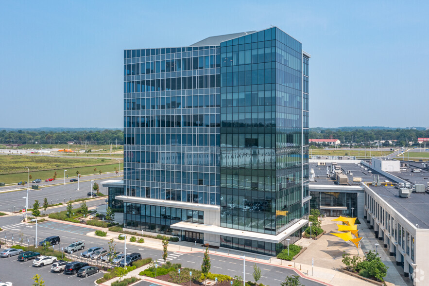 100 Discovery Blvd, Newark, DE for sale - Building Photo - Image 1 of 1