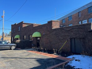 2303 Charles St, Rockford, IL for sale Building Photo- Image 1 of 34