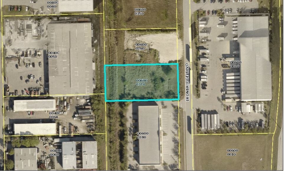 3828 Ironbridge Blvd, Fort Myers, FL for sale - Aerial - Image 1 of 1