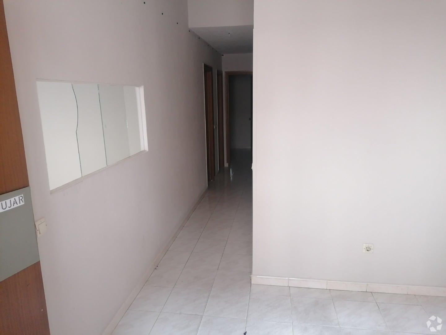 Retail in Valdilecha, Madrid to rent Interior Photo- Image 1 of 4