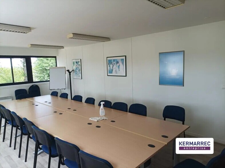 Office in Orvault to rent - Building Photo - Image 1 of 5