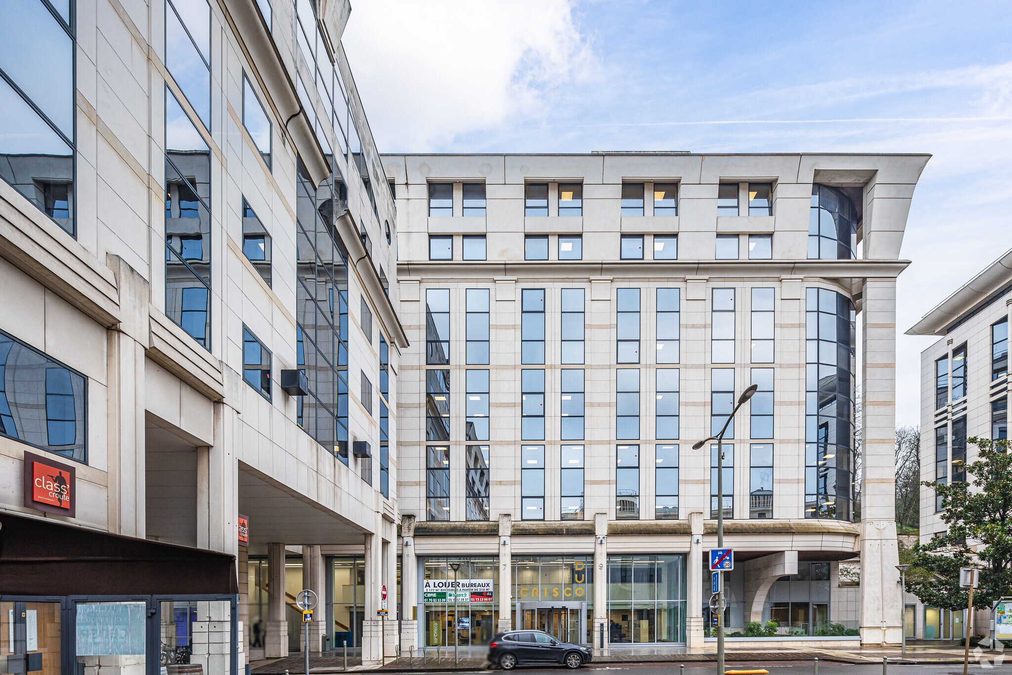 7-9 Avenue De La Cristallerie, Sèvres to rent Primary Photo- Image 1 of 5