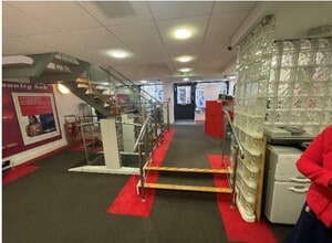 6-8 Watergate St, Chester to rent Interior Photo- Image 1 of 2