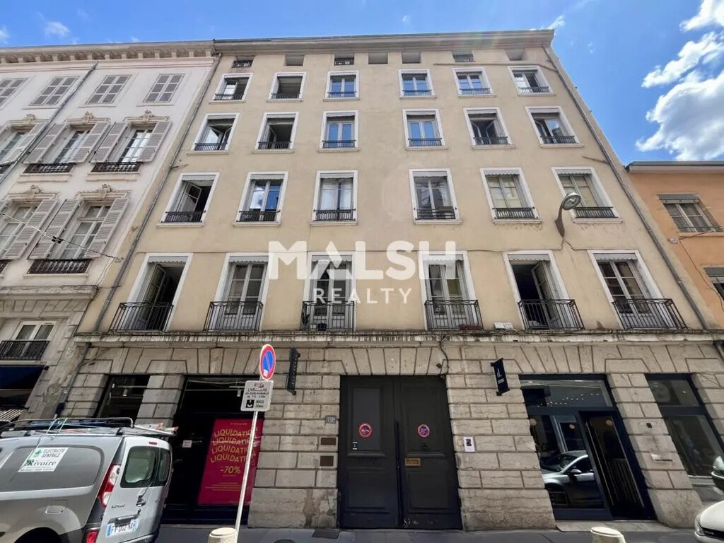 Location Bureaux 105 m² - Photo 1