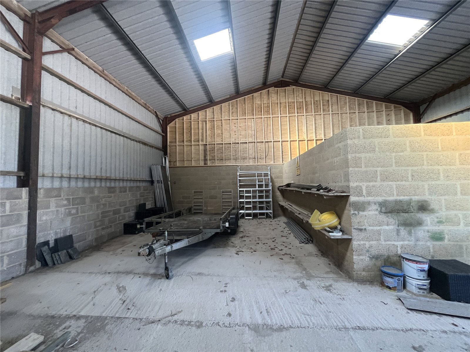 Marlborough, Everleigh to rent Interior Photo- Image 1 of 1