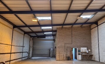 Alphin Brook Rd, Exeter to rent Interior Photo- Image 2 of 6