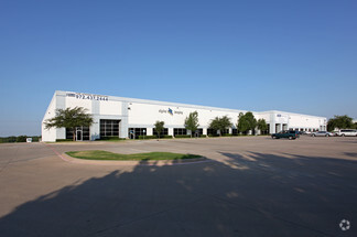 More details for 9755 Clifford Dr, Dallas, TX - Industrial for Rent