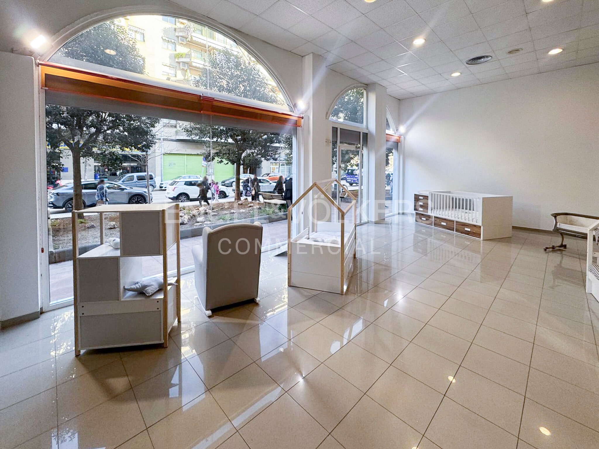Retail in Vilafranca del Penedès, Barcelona to rent Interior Photo- Image 1 of 9