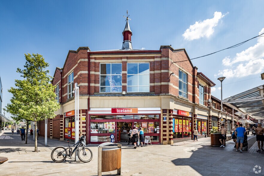 Market Walk, Chorley for sale - Primary Photo - Image 1 of 1