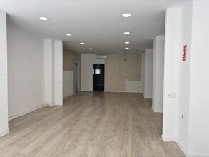 Retail in Vilanova i la Geltrú, Barcelona to rent Interior Photo- Image 1 of 5