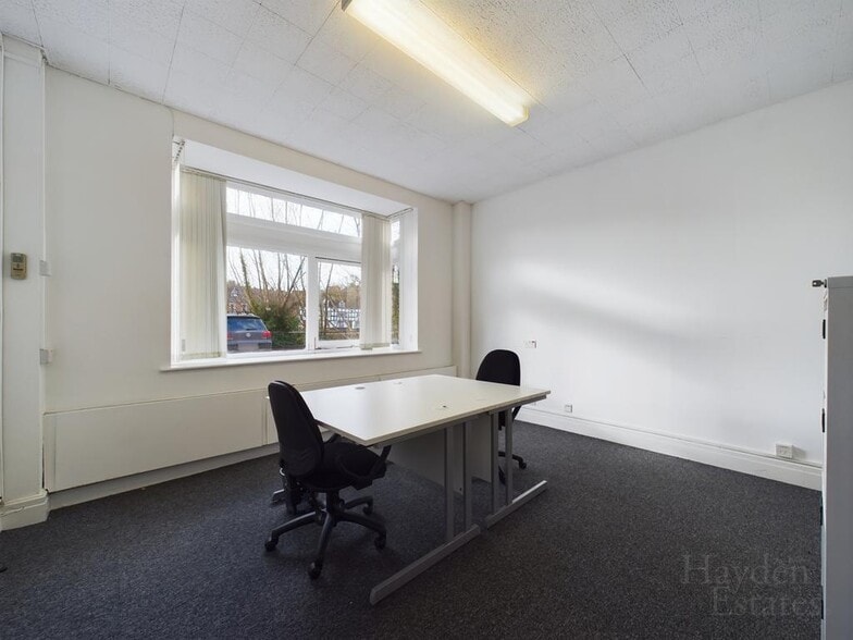 Riverside N, Bewdley to rent - Building Photo - Image 2 of 33