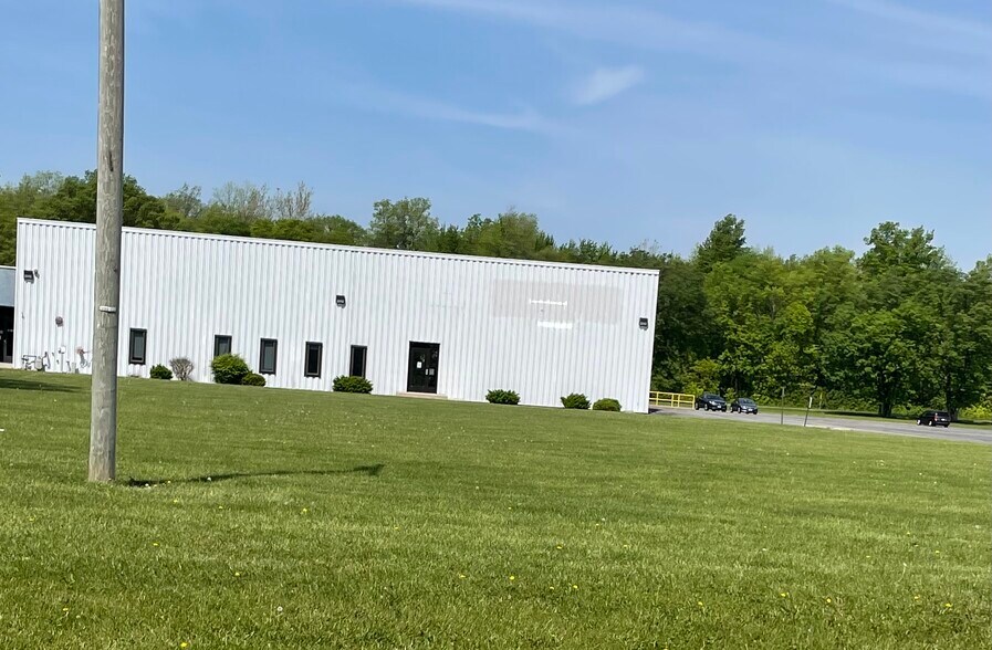 1600 Greely Chapel Rd, Lima 45804 UK