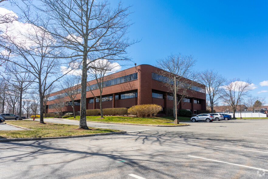 114 Turnpike Rd, Westborough, MA for sale - Primary Photo - Image 1 of 1