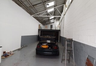 1-21C White Hart Ln, London to rent Interior Photo- Image 1 of 2