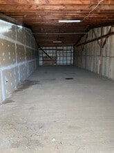 5226 E Hillsborough Ave, Tampa, FL to rent Interior Photo- Image 2 of 2