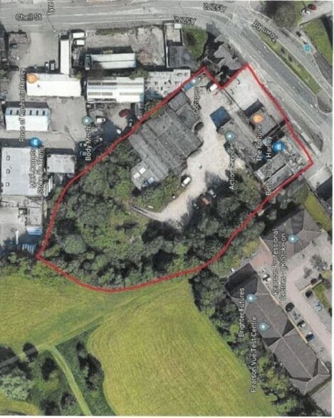 Hulton St, Stoke On Trent to rent - Building Photo - Image 2 of 7