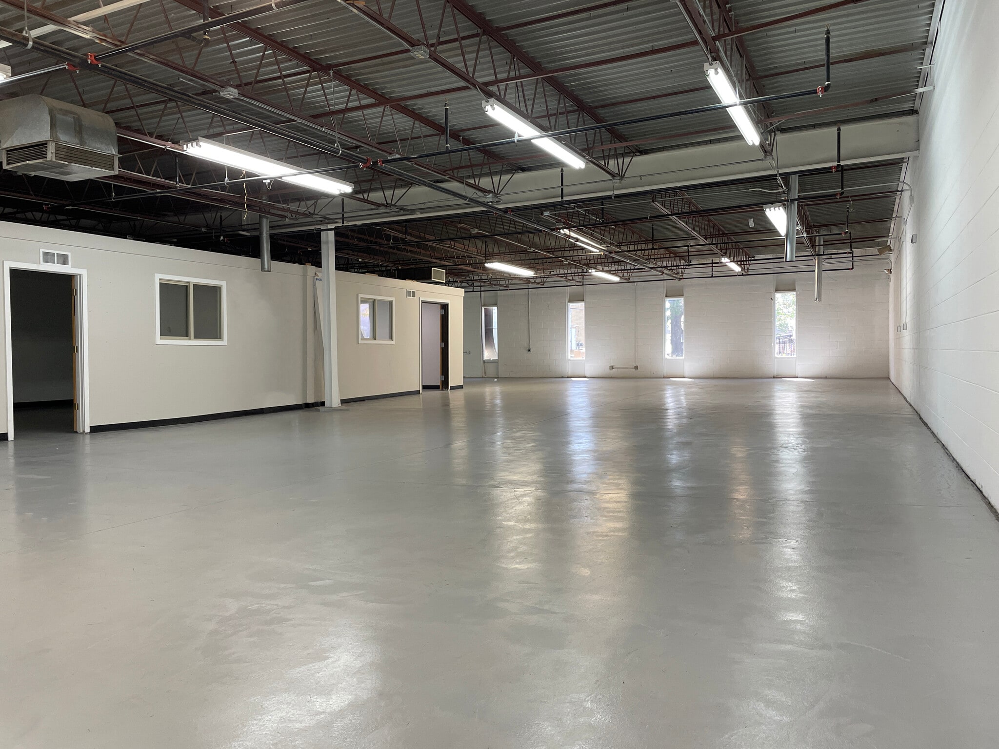 1 Park St, Broomfield, CO to rent Interior Photo- Image 1 of 3