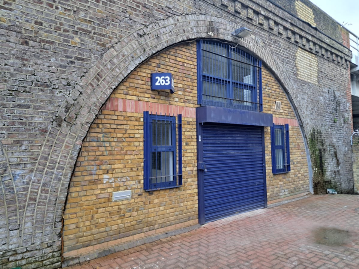 258 Grosvenor Ter, London to rent Building Photo- Image 1 of 1