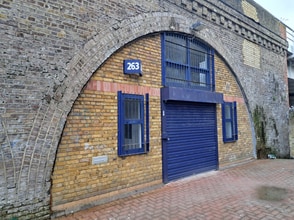 258 Grosvenor Ter, London to rent Building Photo- Image 1 of 1