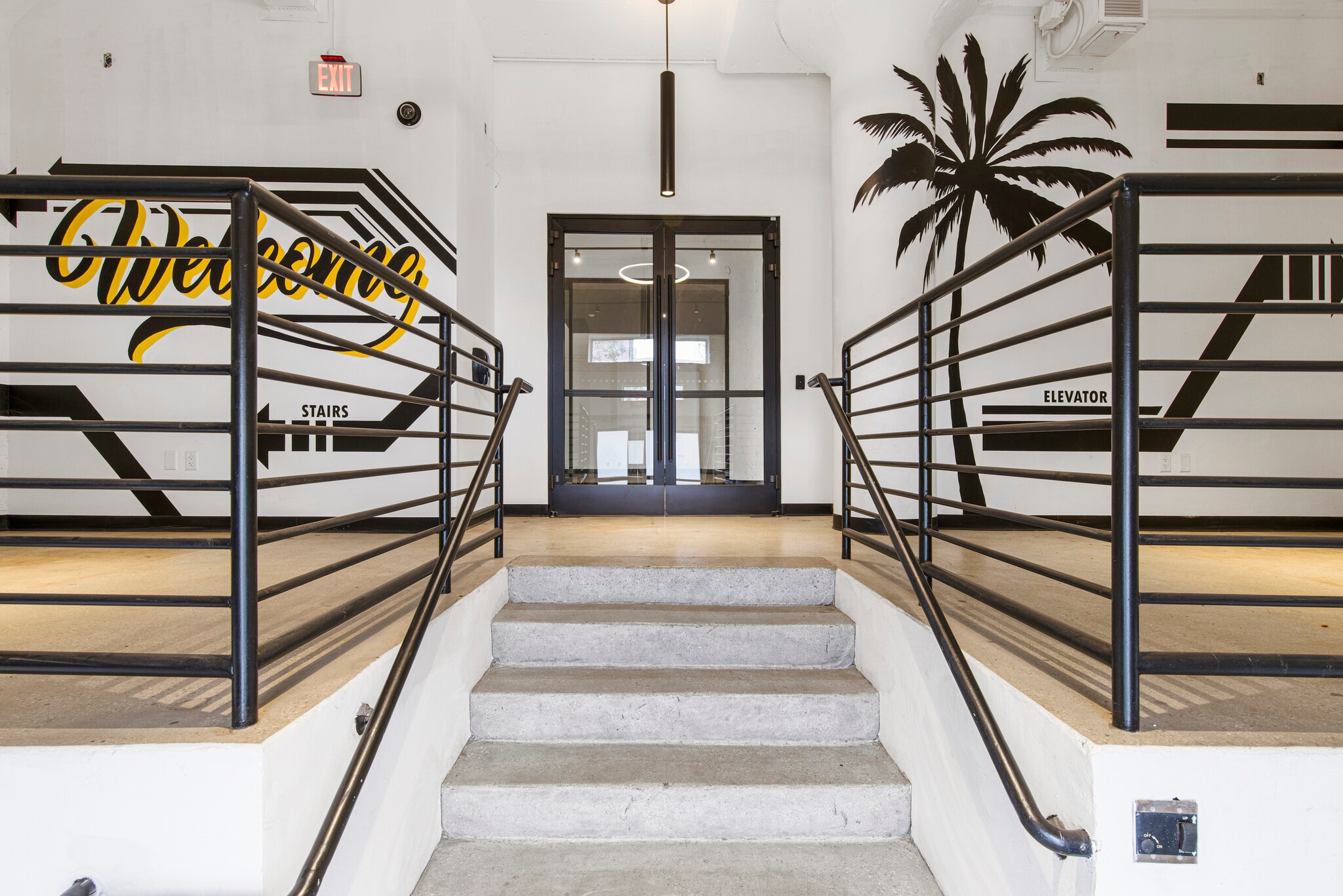 1026 S Santa Fe Ave, Los Angeles, CA to rent Building Photo- Image 1 of 4