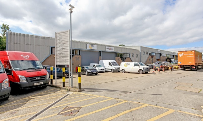 More details for Victoria Rd, London - Industrial to Rent