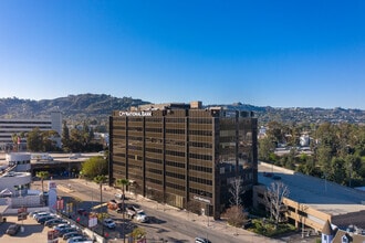 4605 Lankershim Blvd, North Hollywood, CA - AERIAL map view - Image1