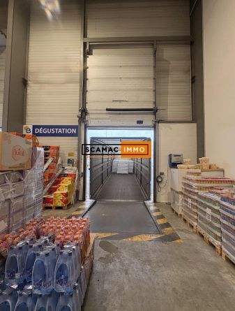 Industrial in Gennevilliers to rent Interior Photo- Image 1 of 8