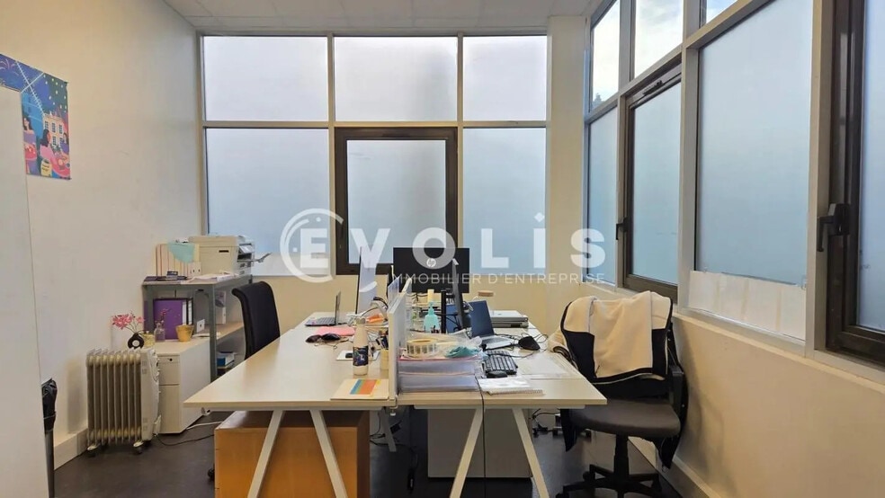 94-96 Rue Victor Hugo, Ivry-sur-Seine to rent - Building Photo - Image 3 of 42