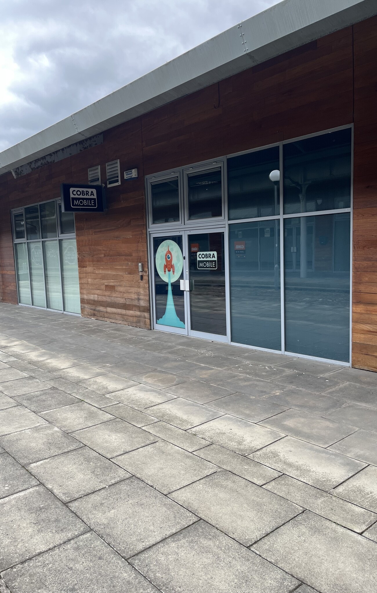 Camperdown St, Dundee to rent Building Photo- Image 1 of 24