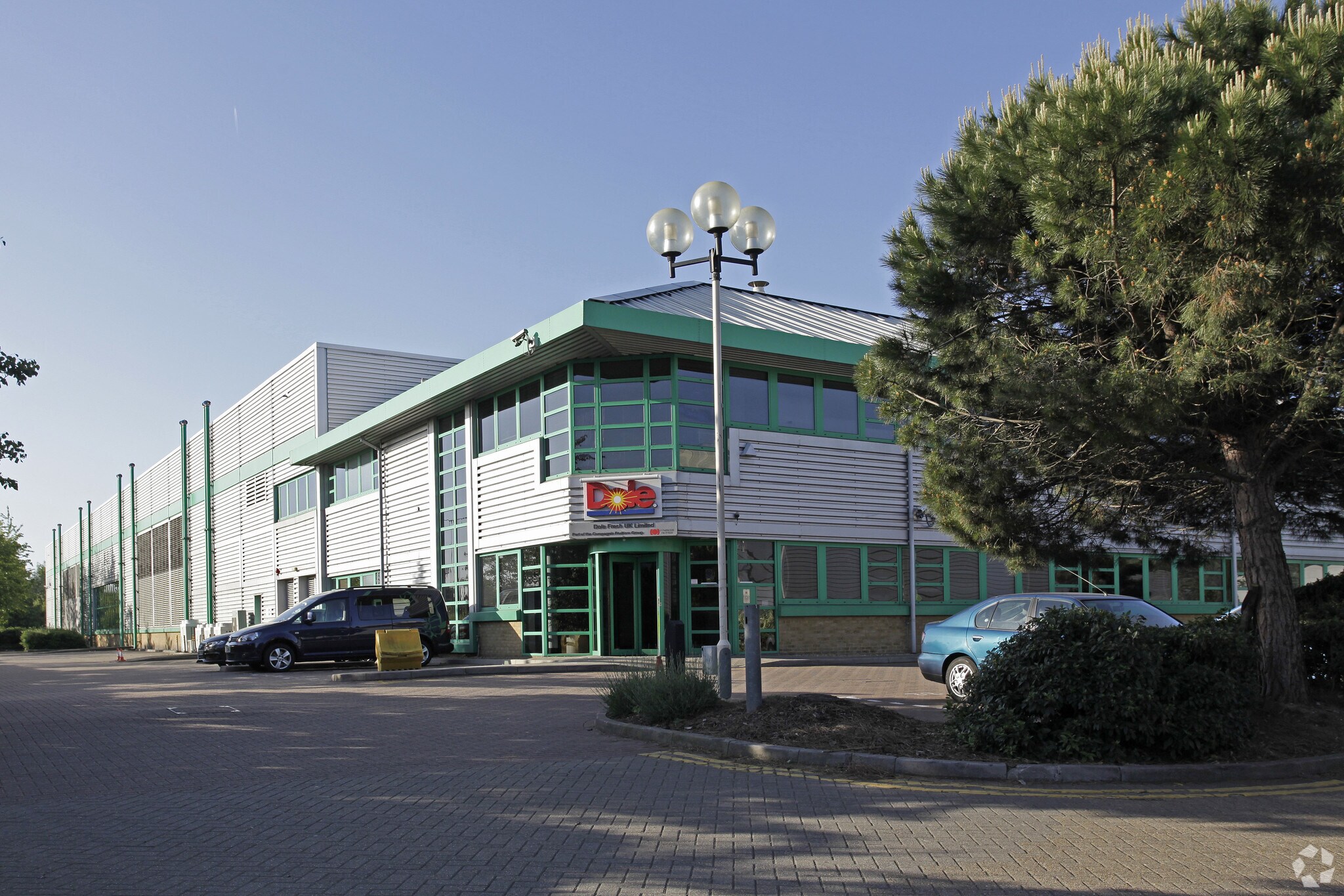 Newtons Ct, Dartford for sale Primary Photo- Image 1 of 1