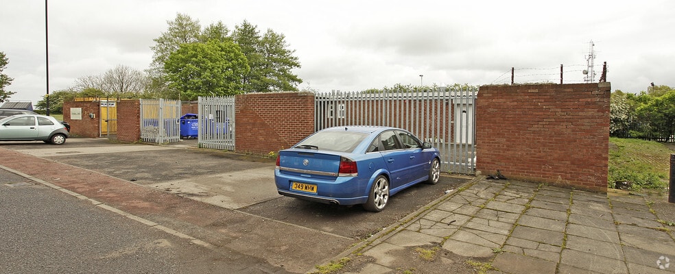 New York Rd, Shiremoor for sale - Primary Photo - Image 1 of 1