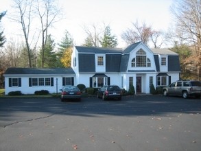 257 Federal Rd, Brookfield, CT for sale Primary Photo- Image 1 of 2