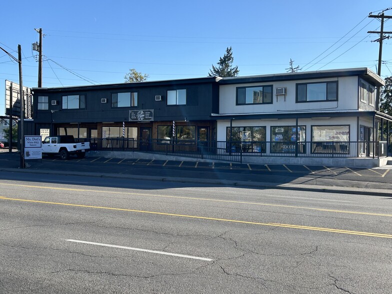 1717-1727 W Northwest Blvd, Spokane, WA for rent - Building Photo - Image 1 of 2