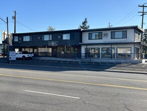 1717-1727 W Northwest Blvd, Spokane, WA for rent Building Photo- Image 1 of 3