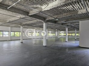 9 Avenue Du Canada, Les Ulis to rent Interior Photo- Image 1 of 14