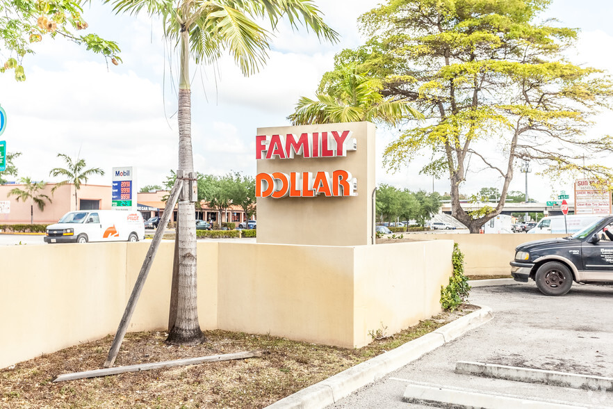 16525 NW 27th Ave, Miami Gardens, FL for rent - Building Photo - Image 3 of 5