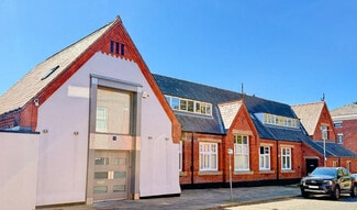 More details for 6 St Marks Pl E, Preston - Office for Sale