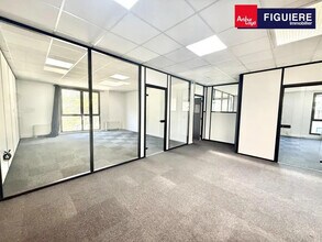 Office in Aix-en-Provence to rent Interior Photo- Image 2 of 6