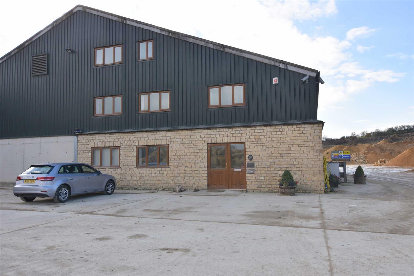Winchcombe Rd, Guiting Power to rent Building Photo- Image 1 of 2