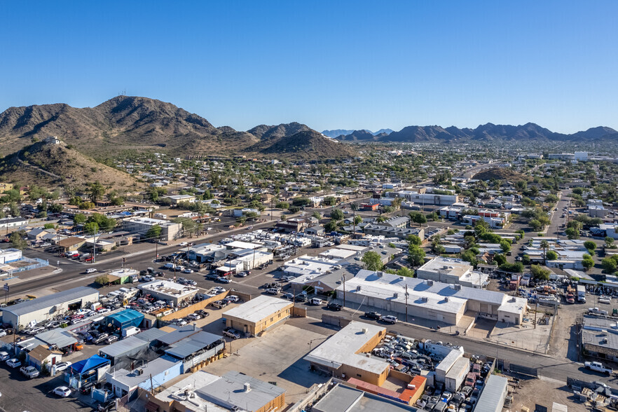 9211 N 9th Ave, Phoenix, AZ for rent - Primary Photo - Image 3 of 28