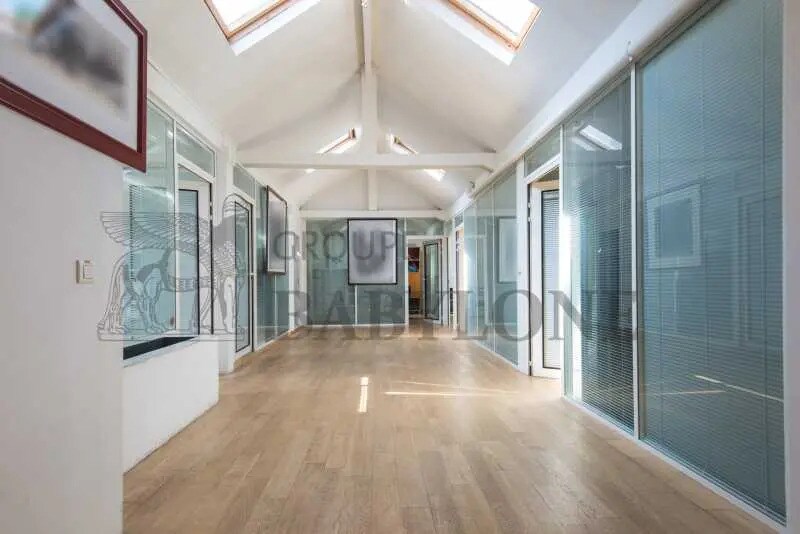 Office in Puteaux to rent - Building Photo - Image 3 of 10